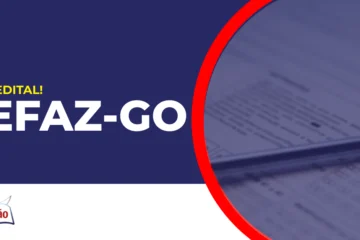 Pessoa preenchendo gabarito concurso Sefaz GO