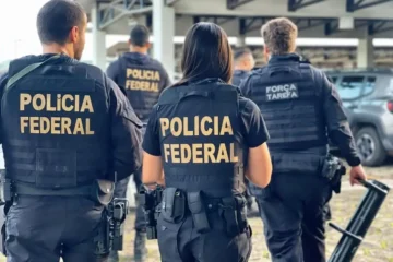 Aprovados no concurso PF policial.