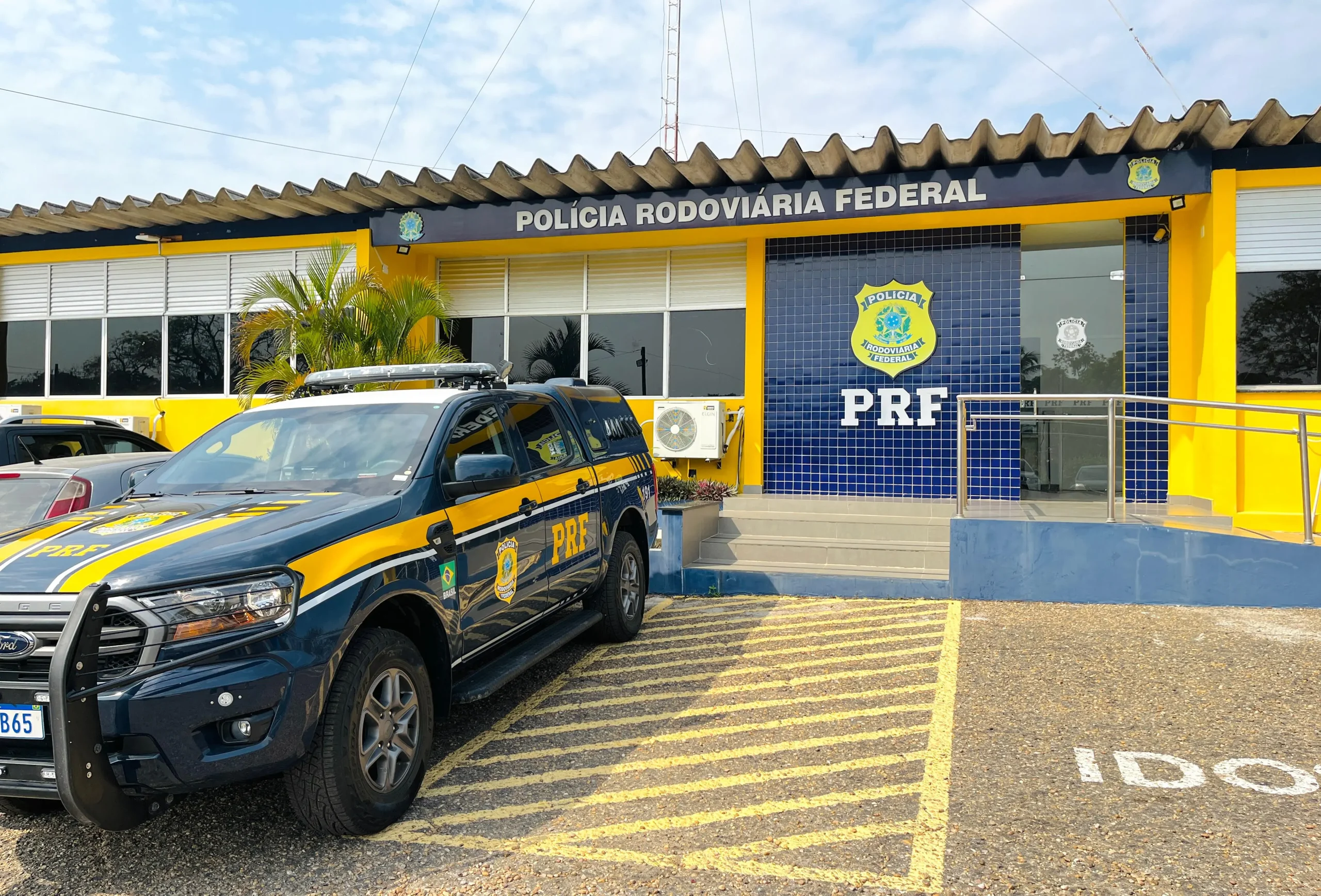 concurso prf administrativo