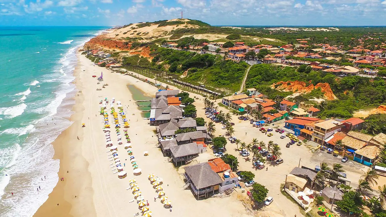 fotografia da praia da cidade de beberibe