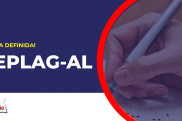 Pessoa preenchendo gabarito concurso Seplag AL