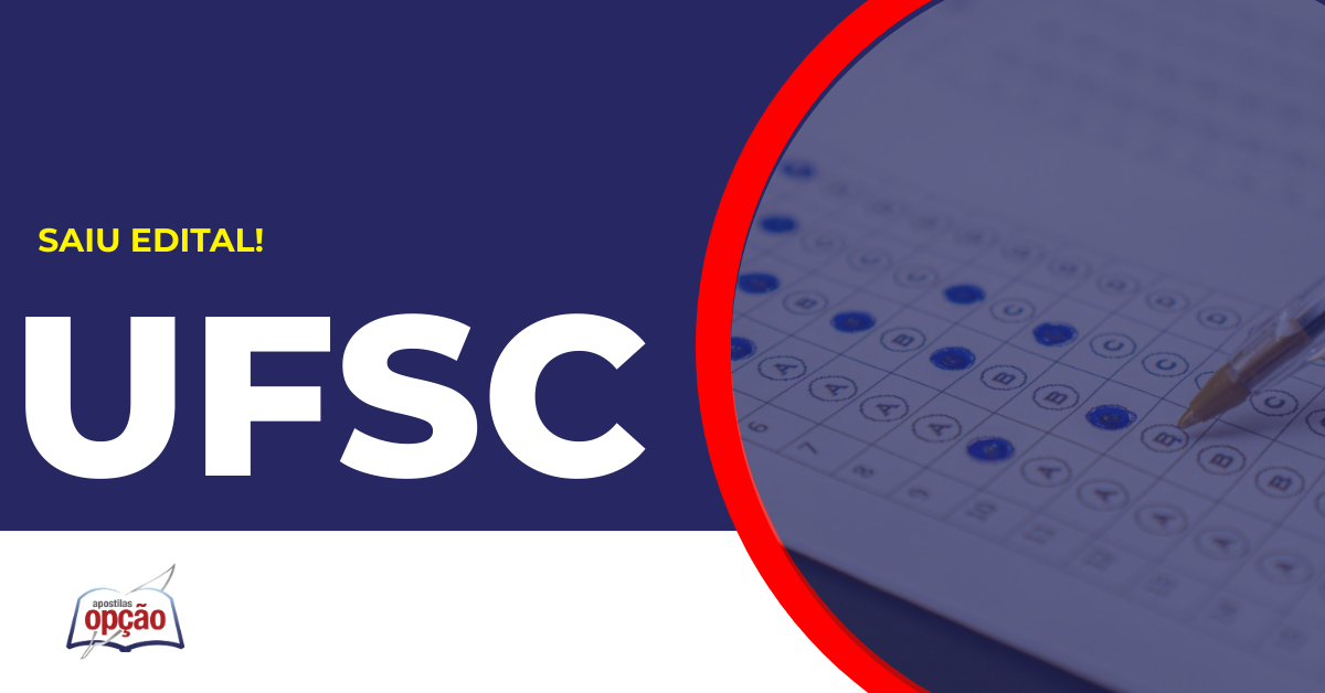 Pessoa preenchendo gabarito da prova do concurso UFSC