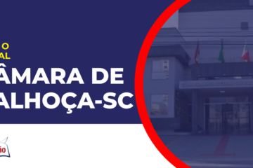 Imagem com fundo azul divulgando o Concurso Câmara de Palhoça SC