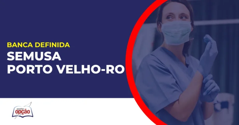 Enfermeira arrumando sua luva